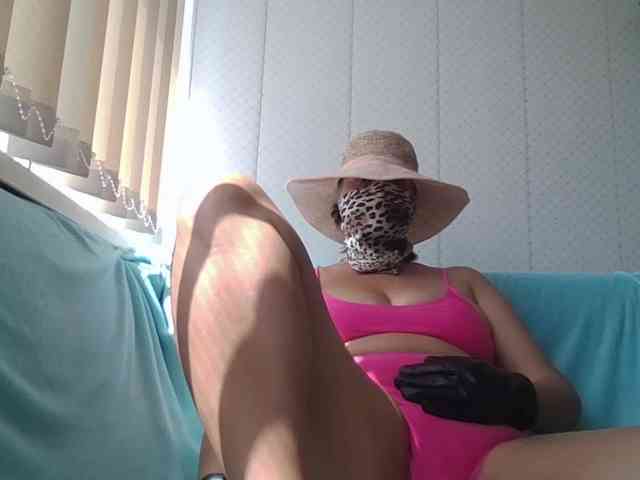 WickedButShy webcam