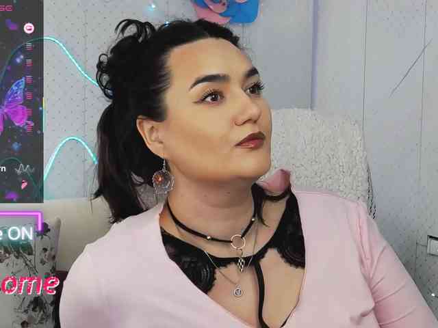 Lina_ webcam