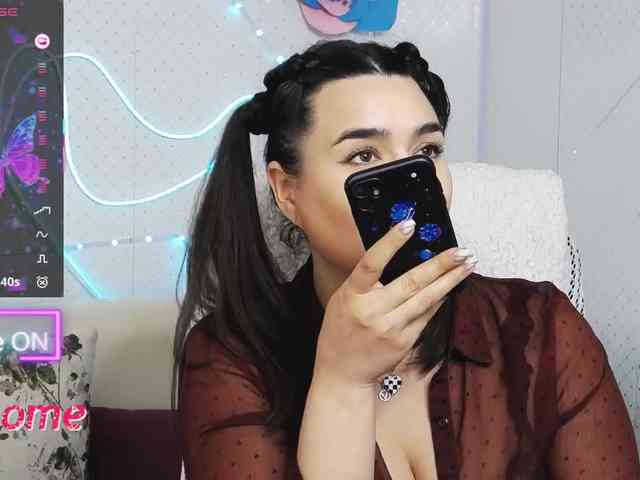 Lina_ webcam