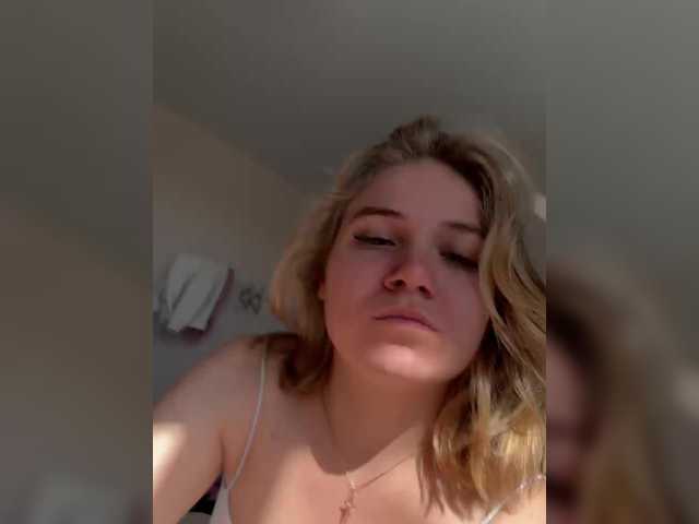 alicelaff webcam