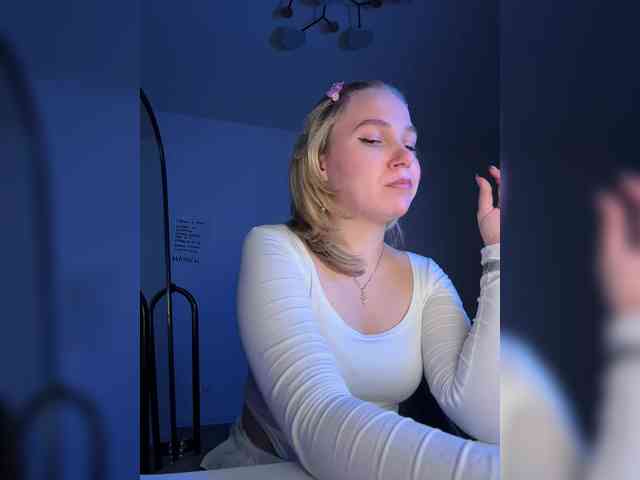 alicelaff webcam