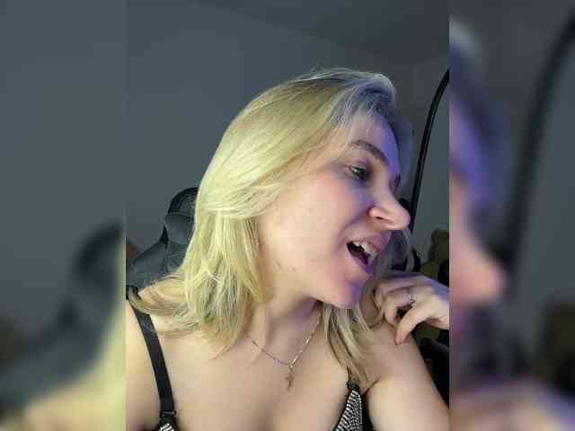 alicelaff webcam