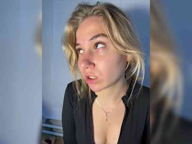 alicelaff webcam