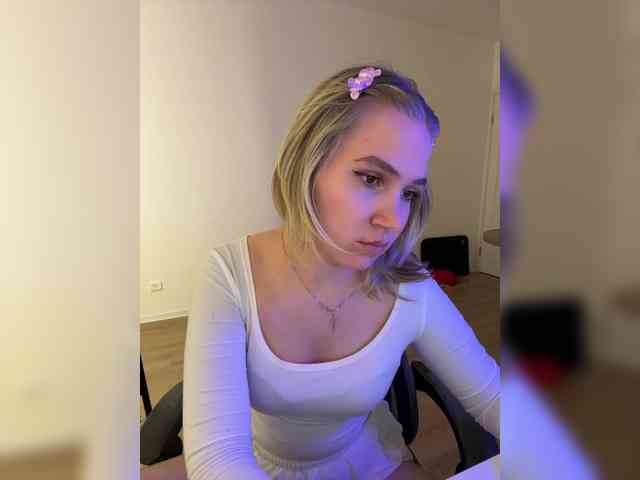 alicelaff webcam