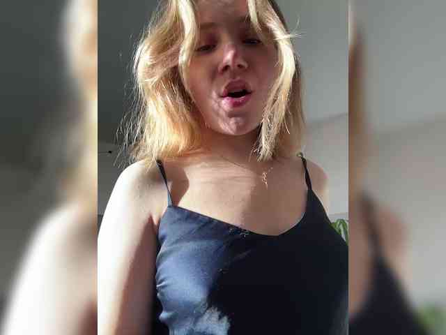 eliselaff Live Webcam on BongaCams