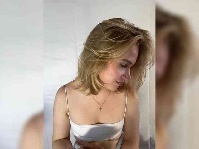 alicelaff webcam