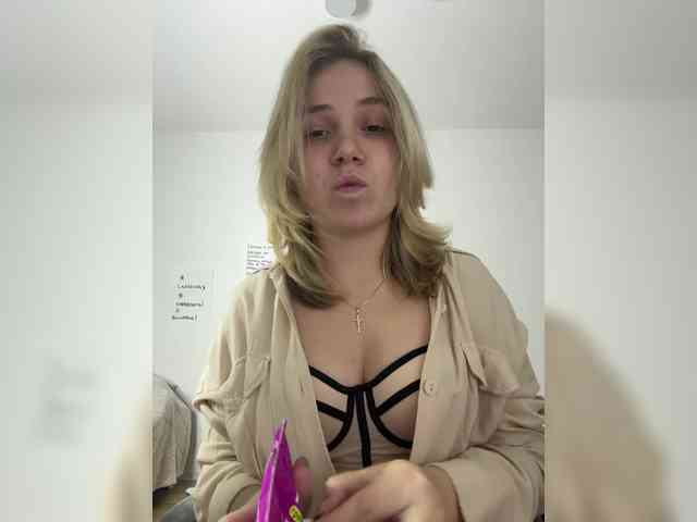 alicelaff webcam