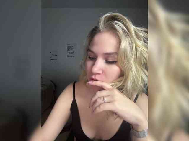 alicelaff webcam