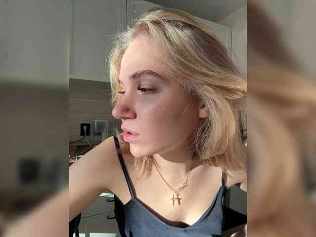 alicelaff webcam