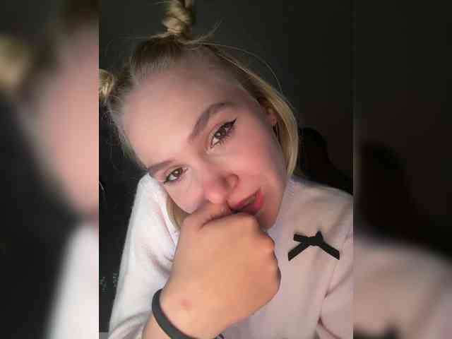 alicelaff webcam