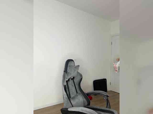 alicelaff webcam