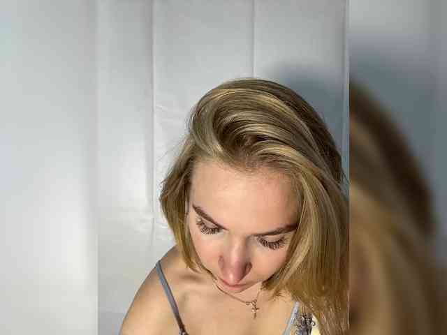 alicelaff webcam