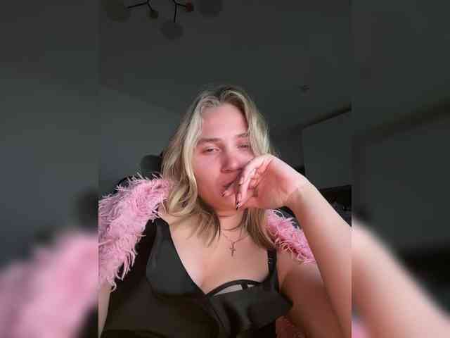 alicelaff webcam