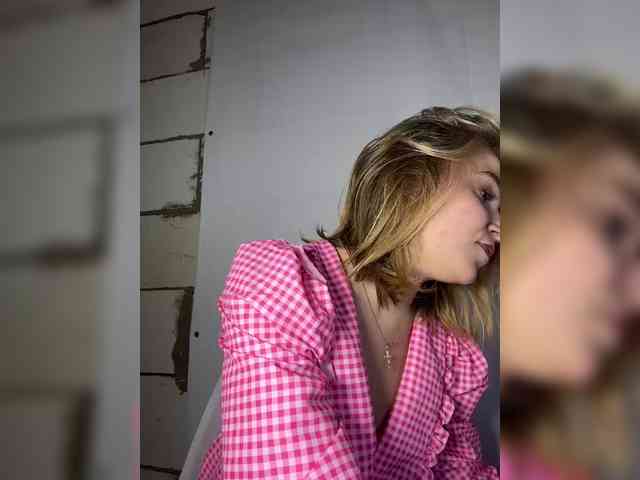 alicelaff webcam