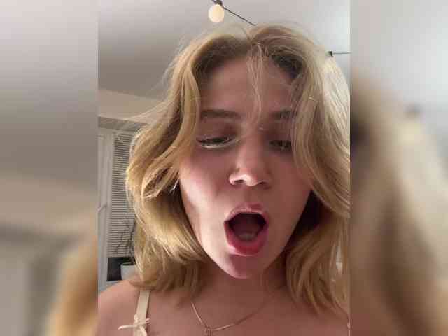 alicelaff webcam