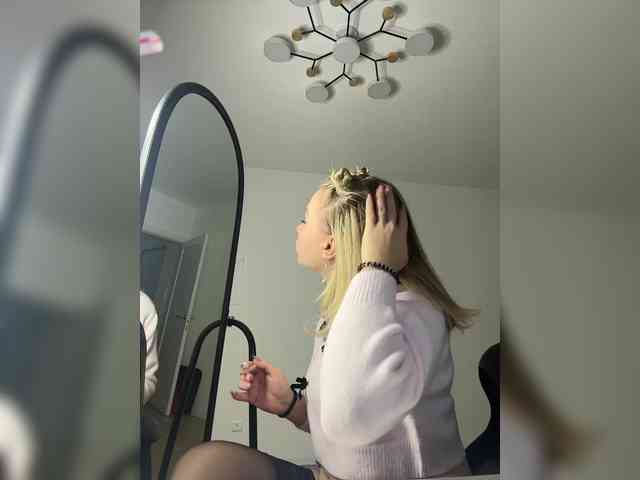 alicelaff webcam