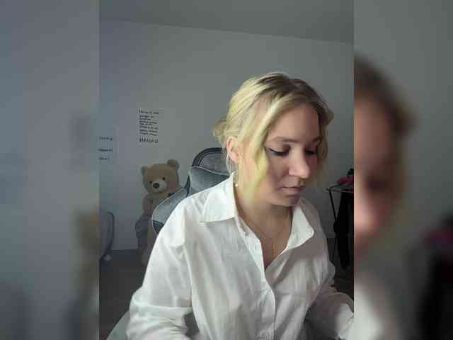 alicelaff webcam