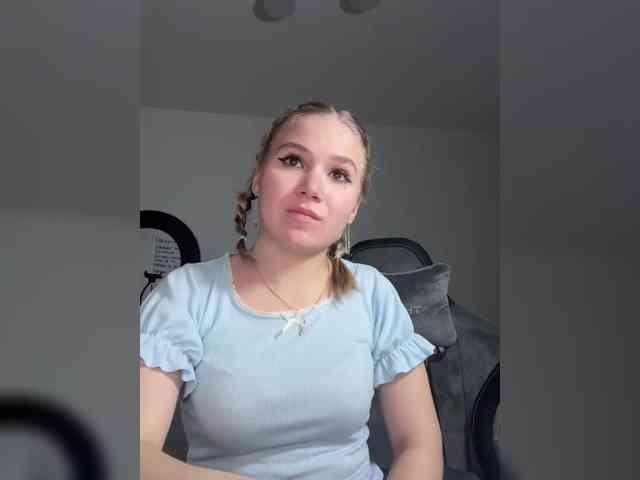alicelaff webcam