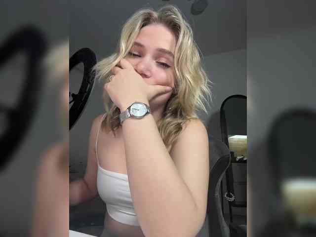 alicelaff webcam