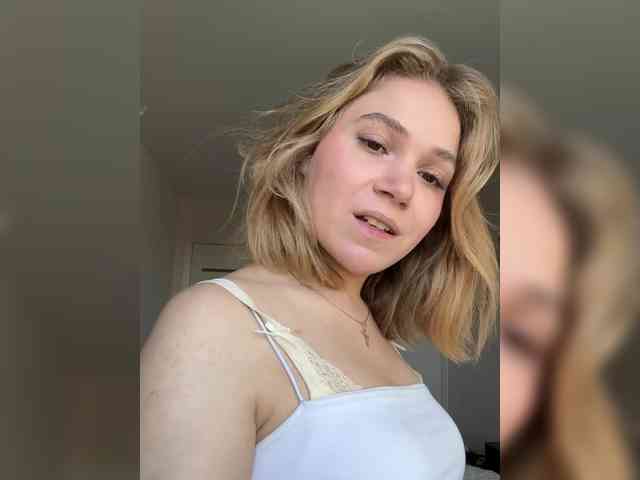 alicelaff webcam
