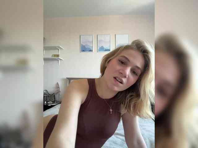 alicelaff webcam