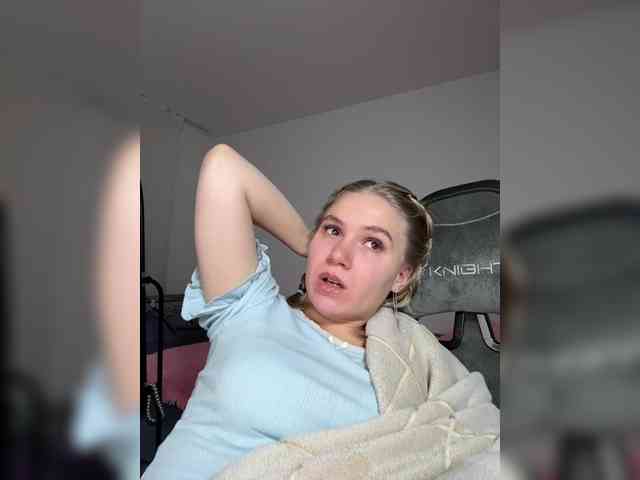 alicelaff webcam