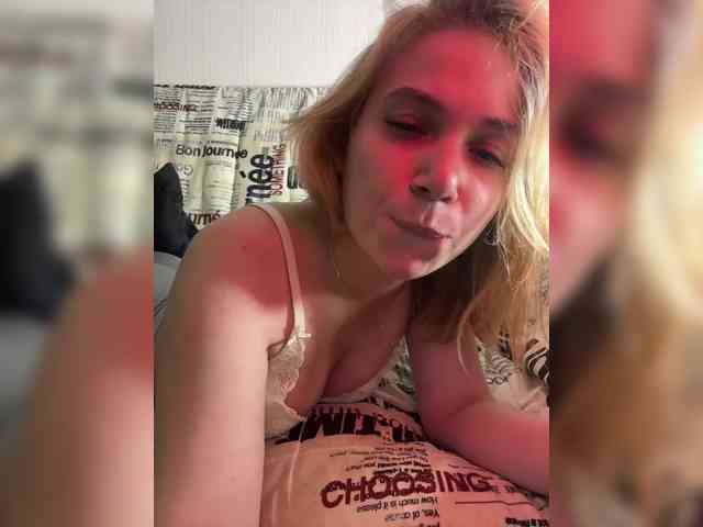 alicelaff webcam