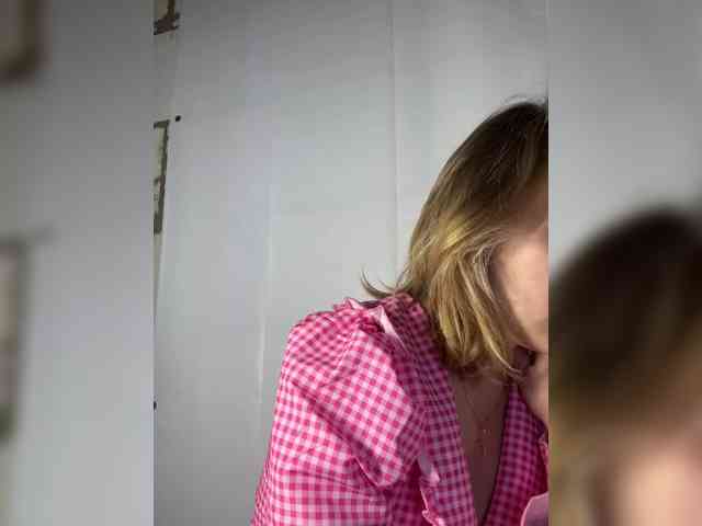 alicelaff webcam