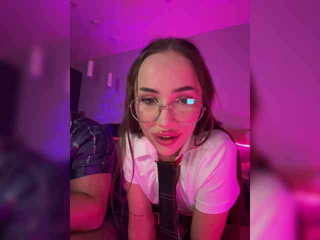 adult random cam Tina-Tigran
