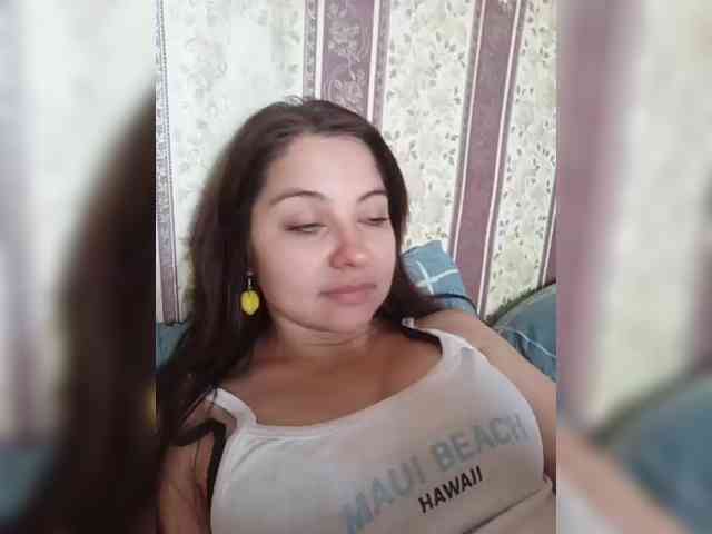 CherryLady-1 webcam