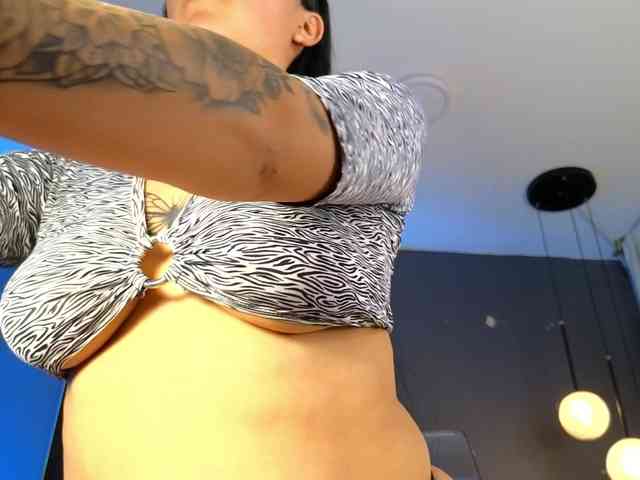 miacardonas webcam