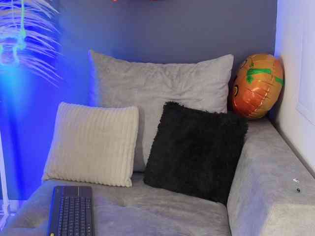 miacardonas webcam