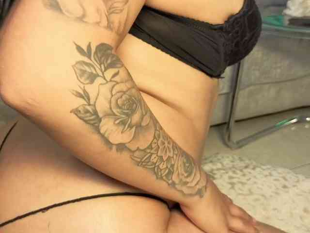 miacardonas webcam