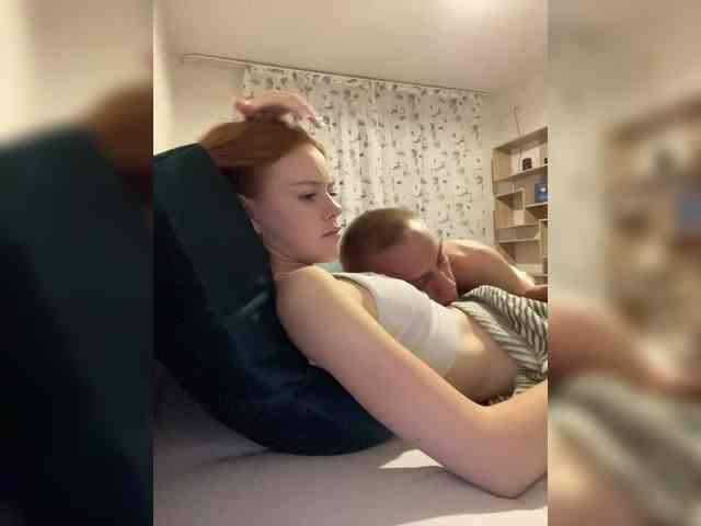 FoxBaby691 webcam