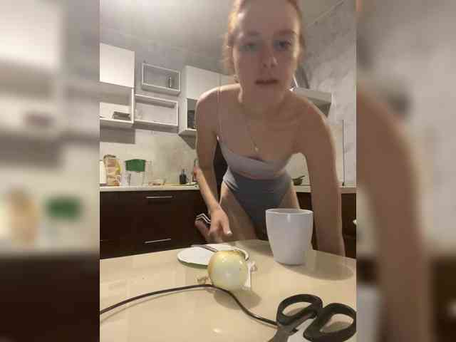 FoxBaby691 webcam
