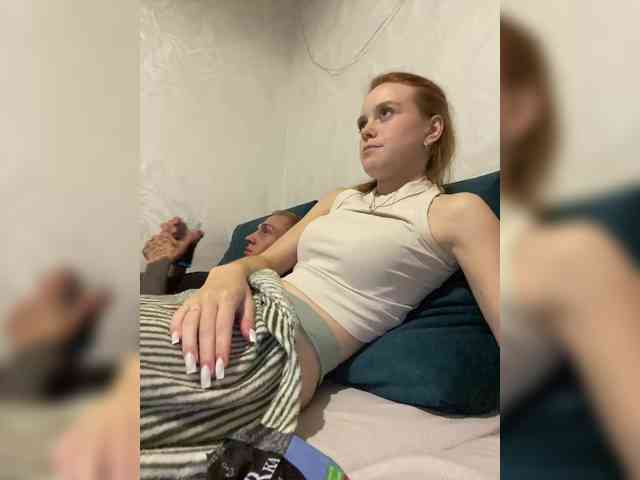 FoxBaby691 webcam