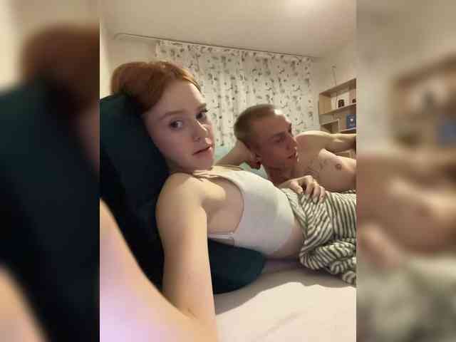 FoxBaby691 webcam