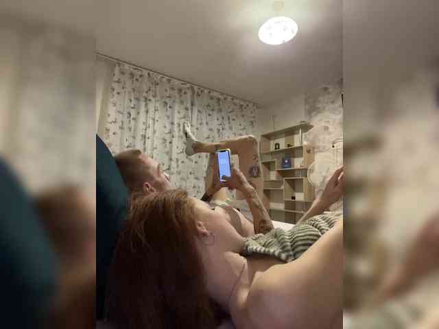FoxBaby691 webcam