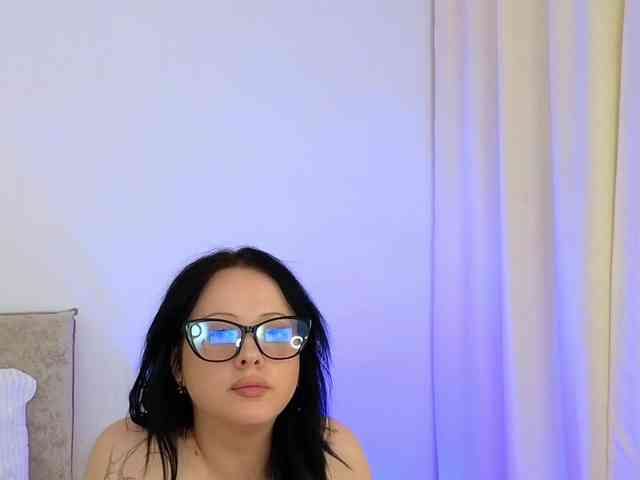 LisaMiller webcam