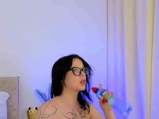 LisaMiller webcam