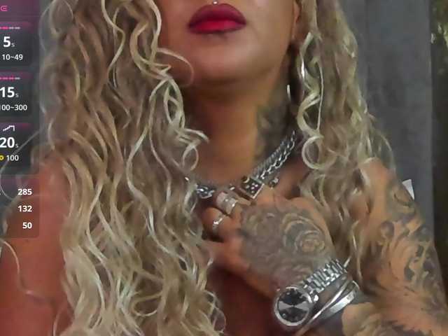 SierraQuinn's BongaCams show and profile