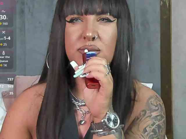 SierraQuinn Live Webcam on BongaCams