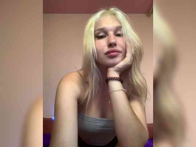 EvelinaKiss webcam