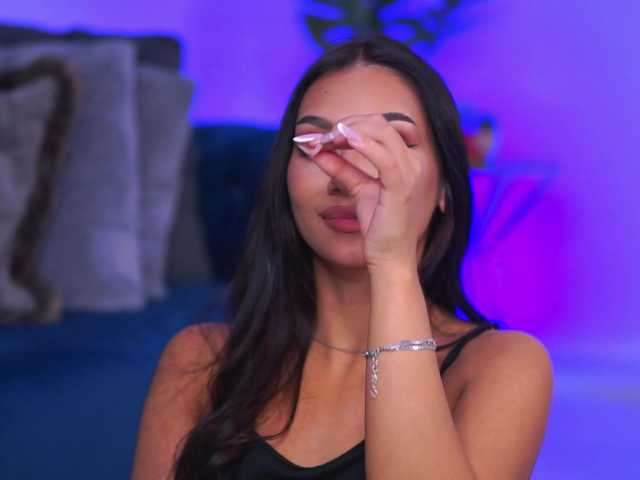 NinnaVoss's BongaCams show and profile