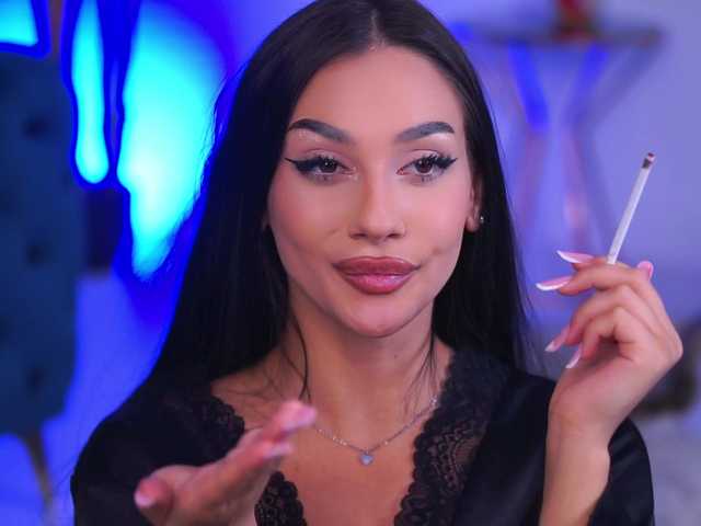 NinnaVoss's BongaCams show and profile