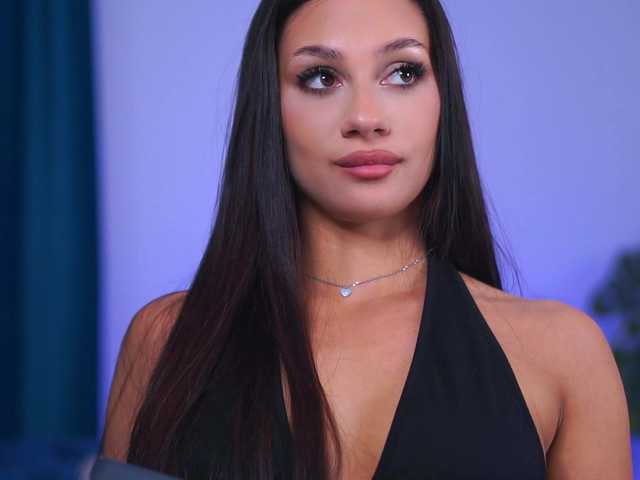 NinnaVoss's BongaCams show and profile