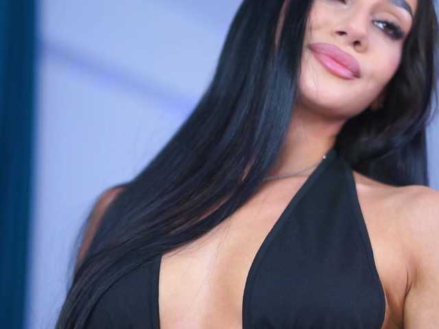 NinnaVoss's BongaCams show and profile