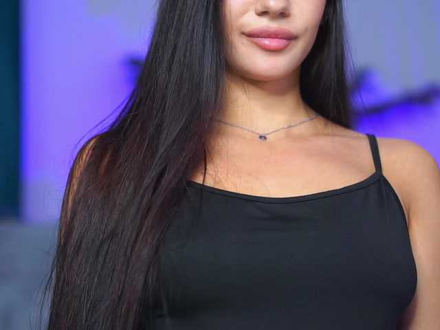 NinnaVoss's BongaCams show and profile