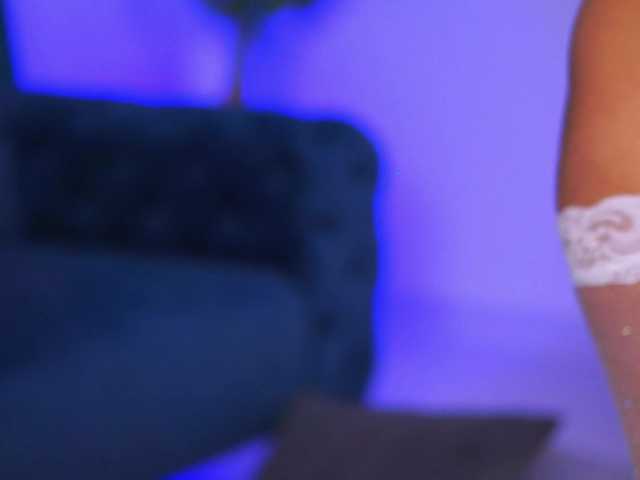 NinnaVoss's BongaCams show and profile