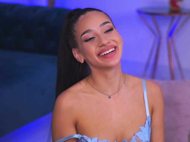 NinnaVoss's BongaCams show and profile